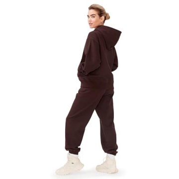 KUT & SO Oversized Women’s Sweatsuit Set in Brown Coffee