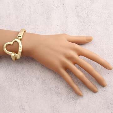 Bjesinmo Chunky Gold Bangle Bracelets for Women Heart Cuff Bracelet Fashion Jewelry Bohemian Open Bangle Cuff Bracelets for Sister