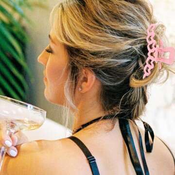 Firopia Heart Hair Claw Clips for Women - Strong Hold