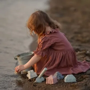 Tate + Jane Silicone Beach Toys - Durable, Eco-Friendly Set