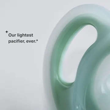 Tommee Tippee BPA-Free Silicone Pacifier Symmetrical Comfort