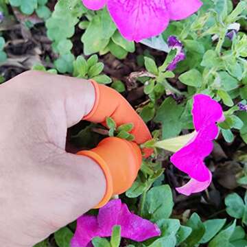 zhuohai Garden Silicone Thumb Knife, Finger Knife, Harvesting Plant Knife,Plants Picking Trim Tools and Also be Your Good Help in Kitchen (S)