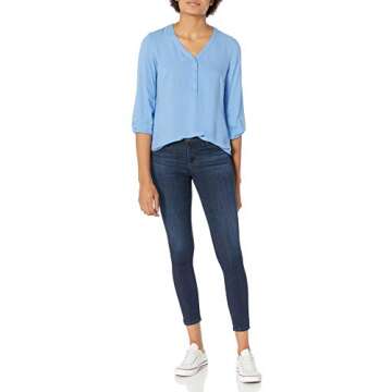 Amazon Essentials Women's 3/4 Sleeve Popover Shirt  - French Blue
