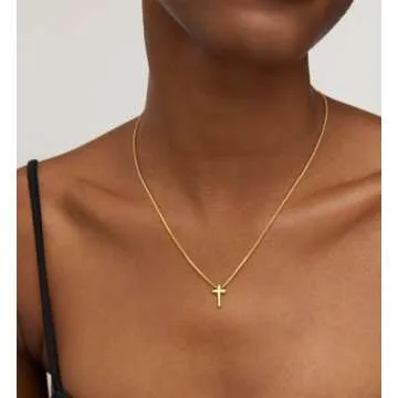 Carffordo Gold Cross Necklace for Women - Elegant Gift