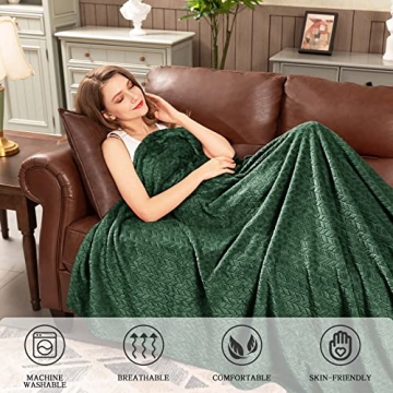 Inhand Luxurious Green Fleece Throw Blanket for Cozy Comfort