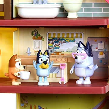 Bluey Ultimate Lights & Sounds Playhouse: Toy Box with Interactive Features for Kids