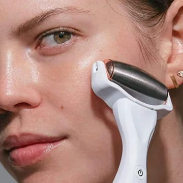 Beauty BIO GloPRO Cryo Roller Duo for Youthful Skin