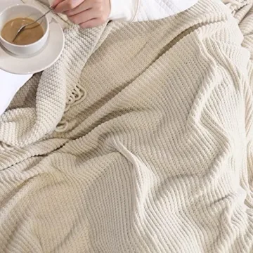 Lifein Fall Soft Chenille Knitted Blanket for Home