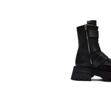 Steve Madden Women's Roland Motorcycle Boots for Style & Comfort