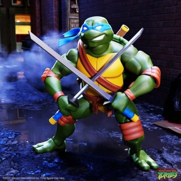 Super7 ULTIMATES! TMNT Leonardo Action Figure Collector