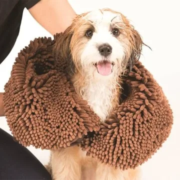Fast Drying Dog Towel with Pockets - Machine Washable