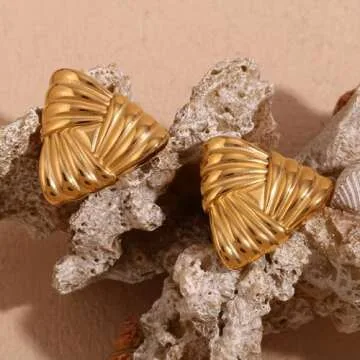 Stylish HINSD Striped Stud Earrings in 18k Gold
