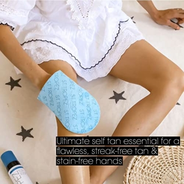 St.Tropez Luxe Velvet Applicator Mitt for Perfect Tan