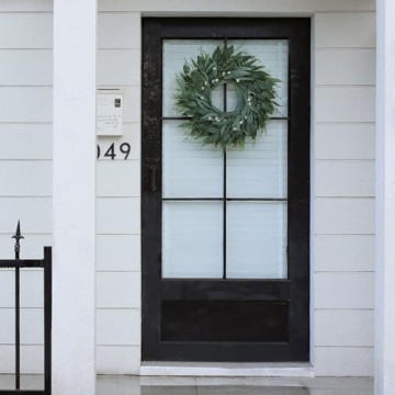 Stunning Eucalyptus Wreath for All Seasons - 26 Inches