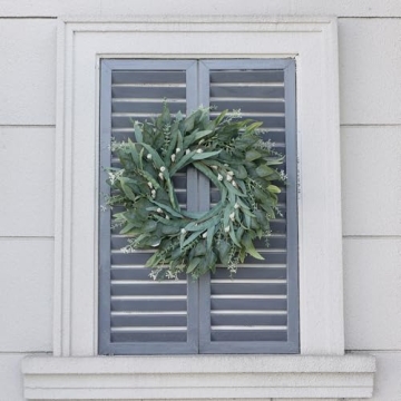 Stunning Eucalyptus Wreath for All Seasons - 26 Inches