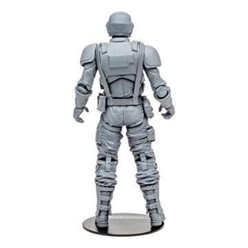 McFarlane Warhammer 40K Veteran Guardsman Figure - 7IN