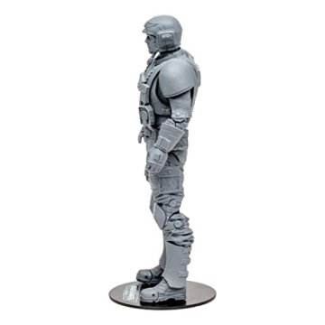 McFarlane Warhammer 40K Veteran Guardsman Figure - 7IN