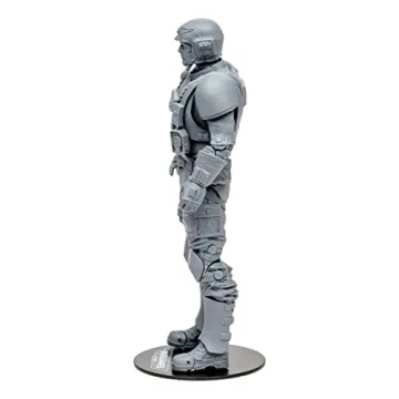 McFarlane Warhammer 40K Veteran Guardsman Figure - 7IN
