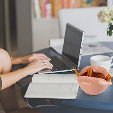 Loghot Ceramic Lips Ashtray for Stylish Home Decor