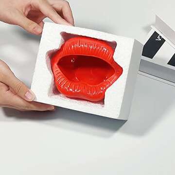 Queenbox Creative Ceramic Cigarette Ashtrays with Lips Style Fashion Home Decorations