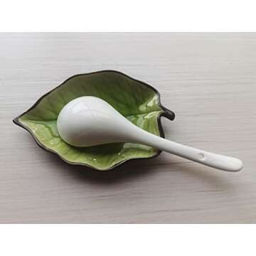 Ceramic Spoon Rest: Leaf-Shaped Kitchen Accessory