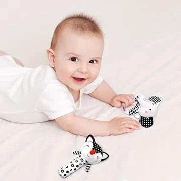 Baby Rattles 0-6 Months Newborn Toys Infant Toys 0-3 Months Rattles for Babies 0-6 Months Baby Toys 0-6 Months, Black and White High Contrast Plush Stuffed Baby Toys for 0 3 6 9 12 Months Girls Boys