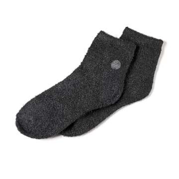 Earth Therapeutics Aloe Vera Socks - Moisturizing Foot Care Socks Infused with Aloe Vera & Vitamin E...