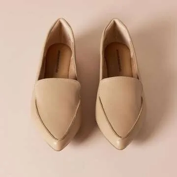 Amazon Essentials Women's Loafer Flat, Beige, 9.5