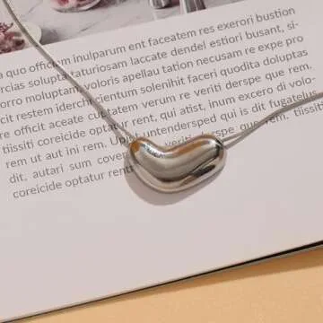 YXHOPELY Silver Necklace for Women Light Luxury Heart Snake Bone Chain Necklace Stylish Silver Heart Necklace Unique Heart Pendant Necklace Perfect Jewelry Gift for Women