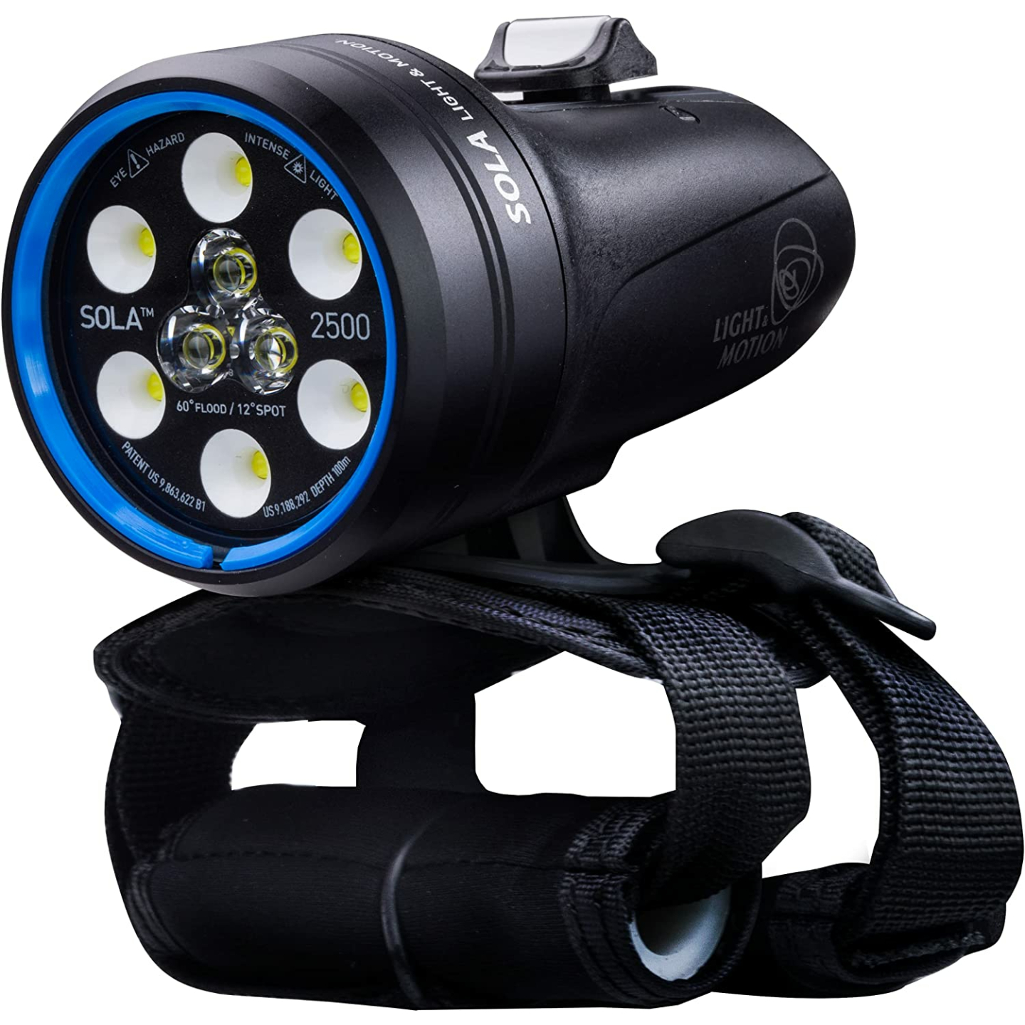 Sola Dive 2500 S/F - Versatile Underwater Light