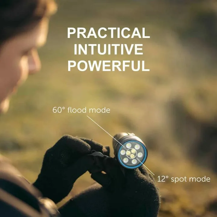 Sola Dive 2500 S/F - Versatile Underwater Light