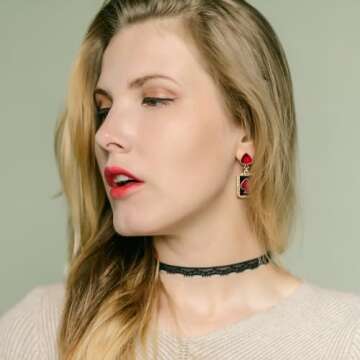 Vintage Queen of Hearts Earrings - Unique Halloween Gift