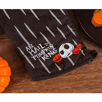 Disney The Nightmare Before Christmas Jack Skellington Kitchen Oven Mitt Pot Holder | Thick Heat Resistant Gloves For Cooking, Baking, BBQ | Disney Kitchen Accessories, Housewarming Gifts