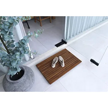 Nordic Style Teak Shower Mat - Non-Slip Luxury for Your Bath