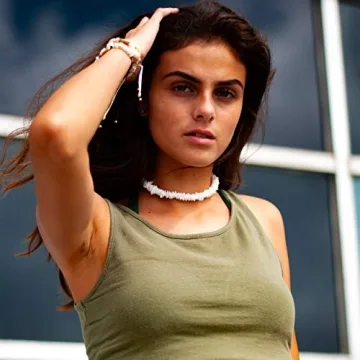 Fablinks Puka Shell Necklace for Men and Women