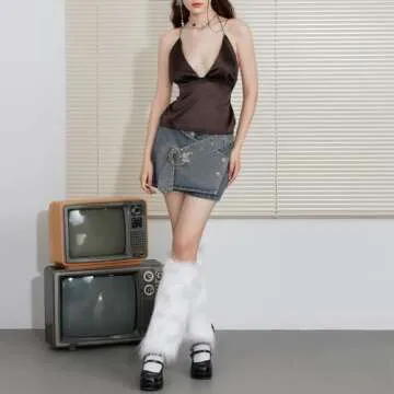 Pivanzore Women's Y2K Lace Cami Tank Top Sexy Spaghetti Strap Crop Camisole Backless Bustier 2024 Summer Going Out Tops Brown