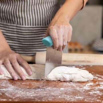 4TH Bench Scraper - Professional Stainless Steel Dough&Pastry Cutter, Multi-Purpose Kitchen Essential Gadget, Food-Safe Chopping Board Aid, Perfect Home Baking Culinary Tool - Turquoise