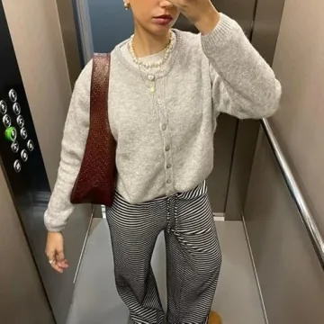 Stylish Women's Casual Cardigan Sweater for Every Occasion