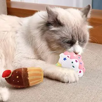CiyvoLyeen 6 PCS Cupcake Catnip Toys Cupcake Cat Toys Cute Kitten Toys Interactive Cat Chew Bite Supplies Catnip Toy for Cat Gift Cat Lovers