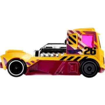 Hot Wheels 10-Pack, Set of 10 Toy Trucks in 1:64 Scale, Mix of Officially Licensed & Unlicensed Pick-Ups, Rescue or Semis (Styles May Vary)