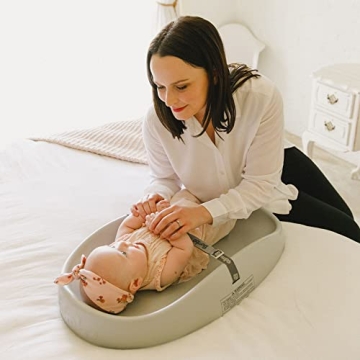 Bumbo Baby Changing Pad - Portable Diaper Changer in Gray
