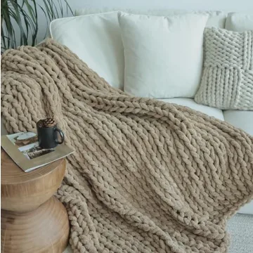 Maetoow Chenille Chunky Knit Blanket Soft Warm Throw