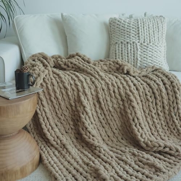 Maetoow Chenille Chunky Knit Blanket Soft Warm Throw
