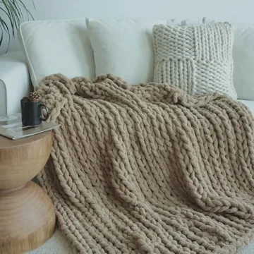 Maetoow Chenille Chunky Knit Blanket Soft Warm Throw