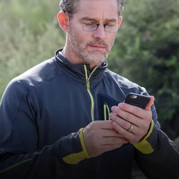 ThinOptics Reading Glasses + Black Universal Case