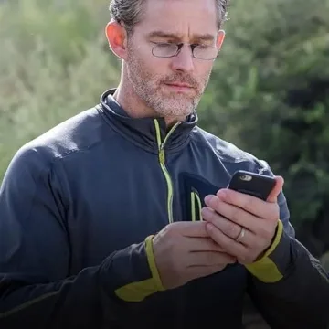 ThinOptics Reading Glasses + Black Universal Case