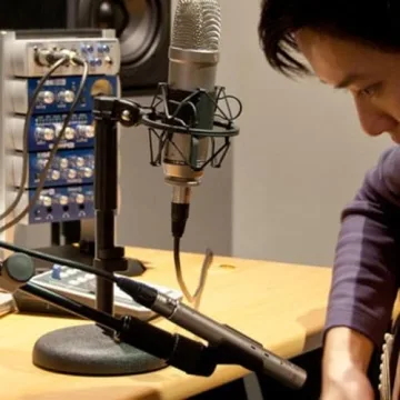 RODE DS1 Desktop Microphone Stand for Podcasters and Streamers