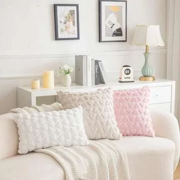 AQOTHES Set of 2 Heart Love Cute Pink Decorative Valentines Throw Pillow Covers 20x20, Soft Plush Faux Fur Wool Pillow Covers for Couch Sofa Home