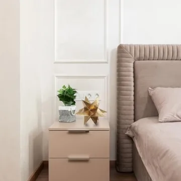 Braxio Gold Geometric Sculpture for Home Decoration