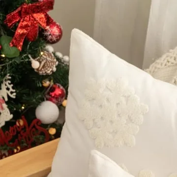 HUAGUOGUO 18 x 18 Christmas Snowflake Pillow Covers